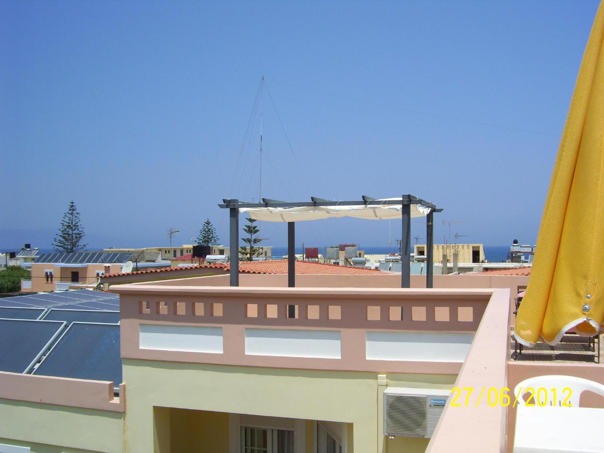 Apelia Residence Agia Marina  Exterior photo